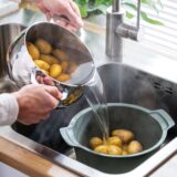 Non-slip food preparation bowls