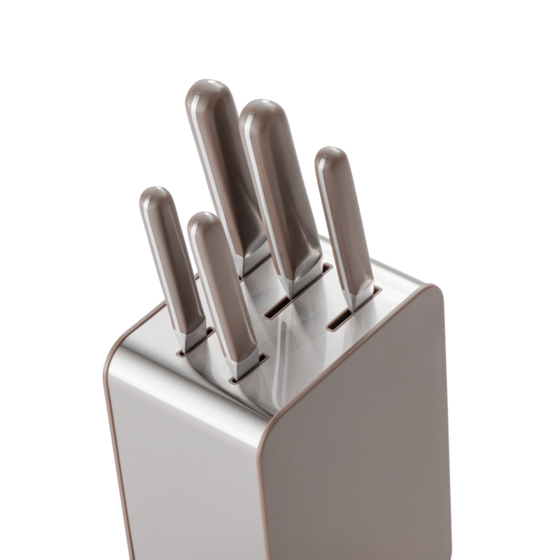 Aubergine knife block set on worktop